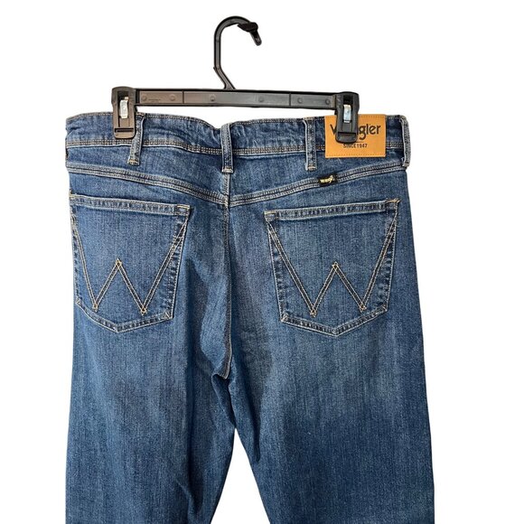 Wrangler Mens Regular Fit Straight Leg Blue Denim Jeans - Picture 4 of 9
